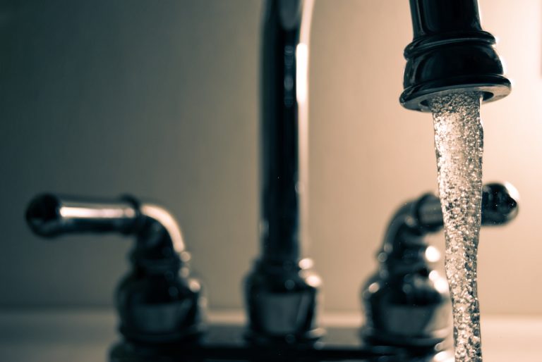 vervuilt water